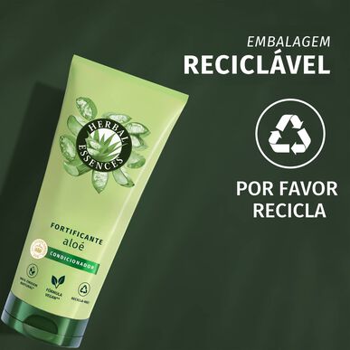 Herbal Essences Aloe Conditioner Drėkinamasis kondicionierius sausiems plaukams 250 ml