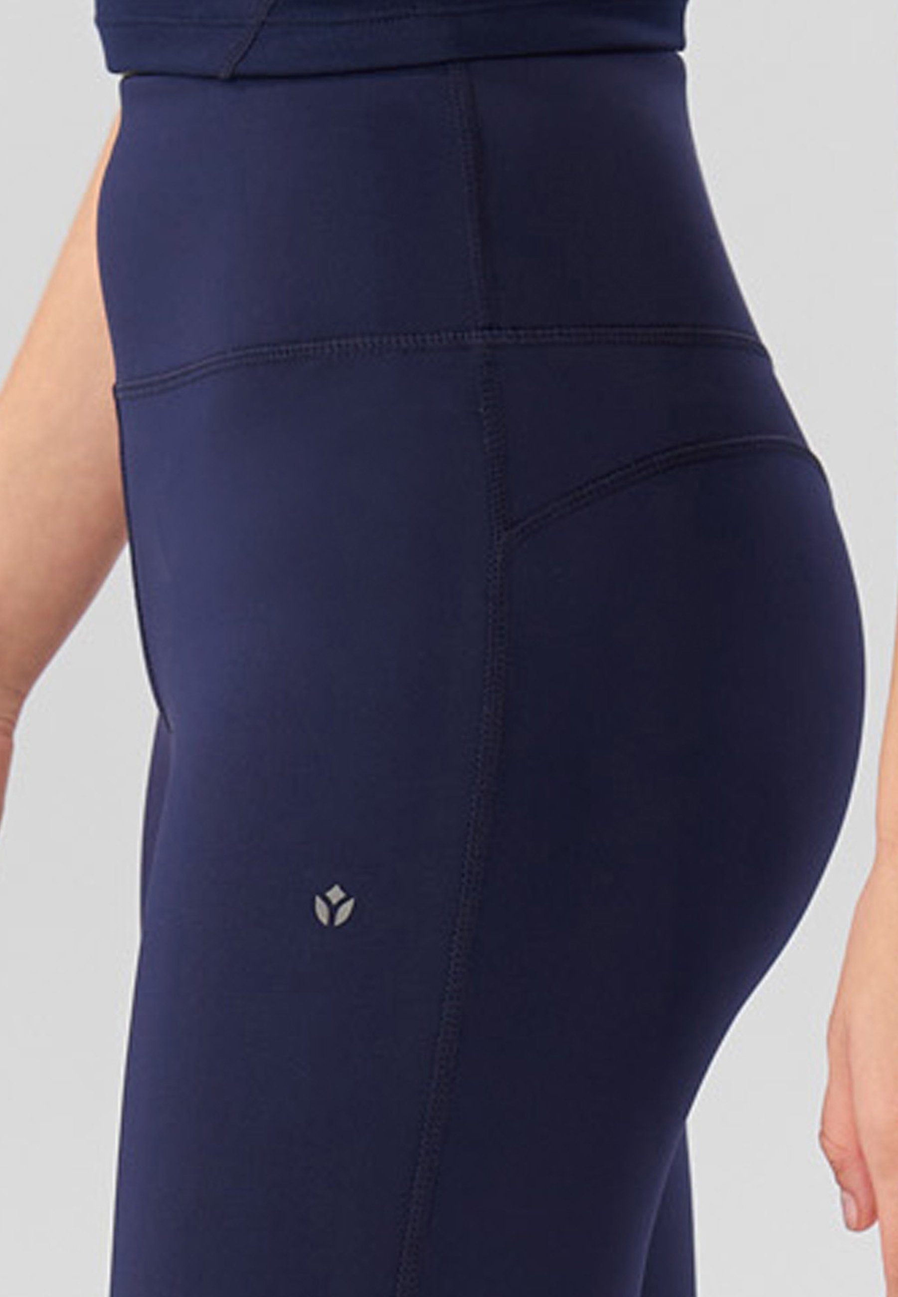 Even&Odd active ESSENTIAL FULL LENGTH HIGH RISE LEGGINGS - Legíny - black