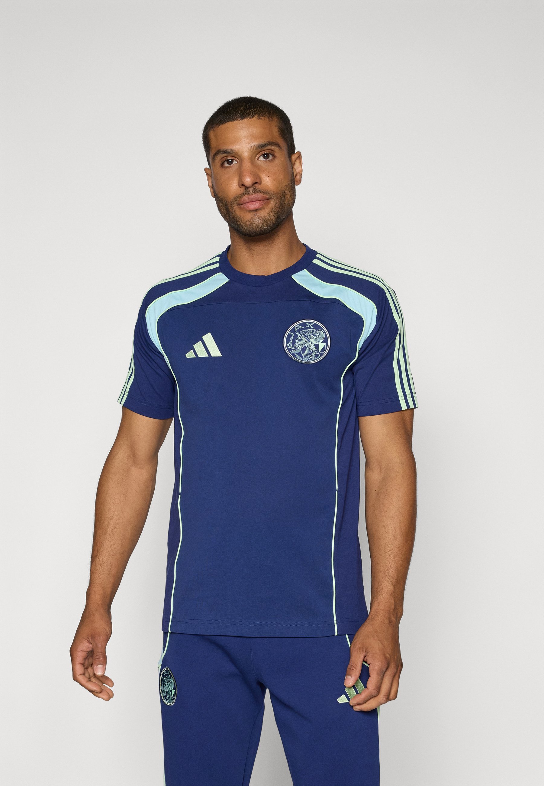 T-shirt adidas Performance AJAX URBAN PURIST - Abbigliamento da club - cielo notturno