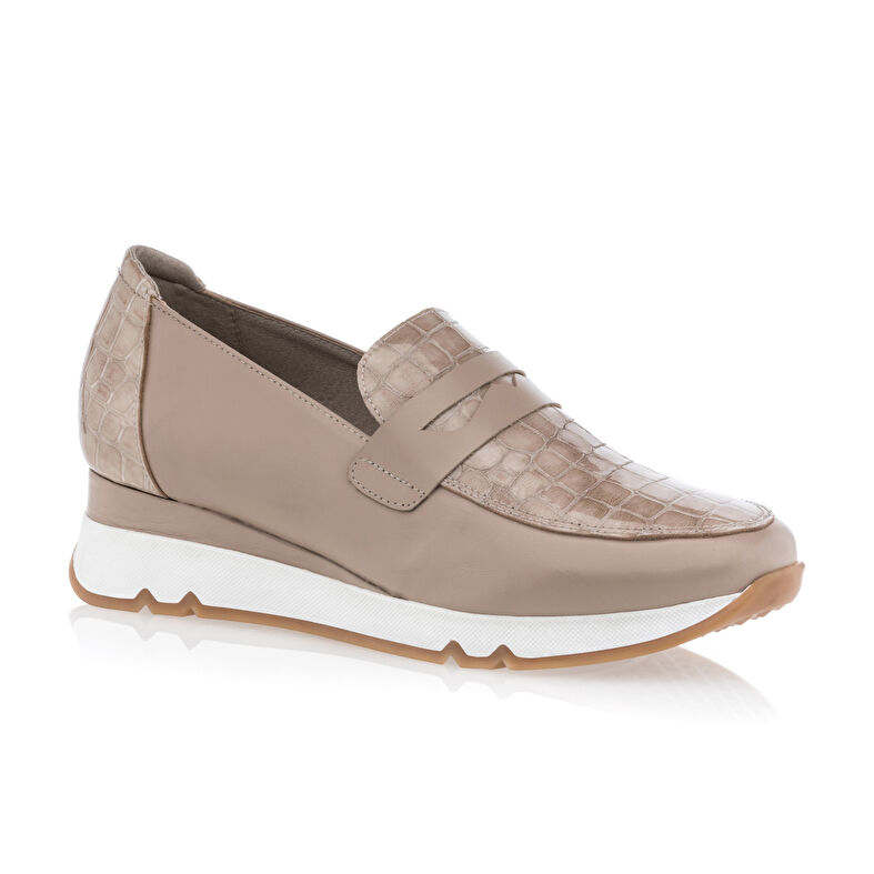 Mocassins / chaussures bateau Femme Beige