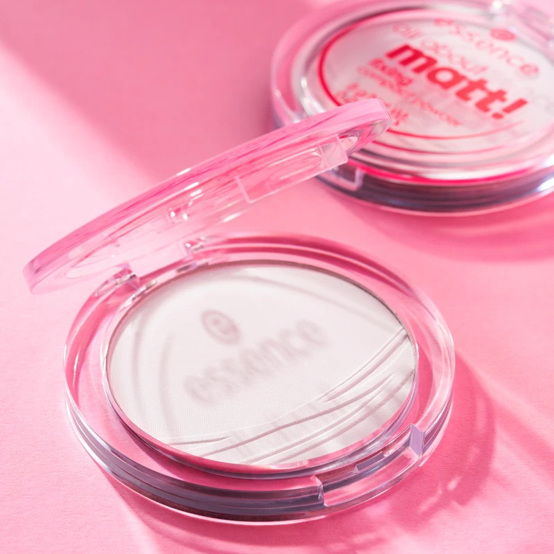 essence All About Matt! caurspīdīgs kompaktais pūderis
