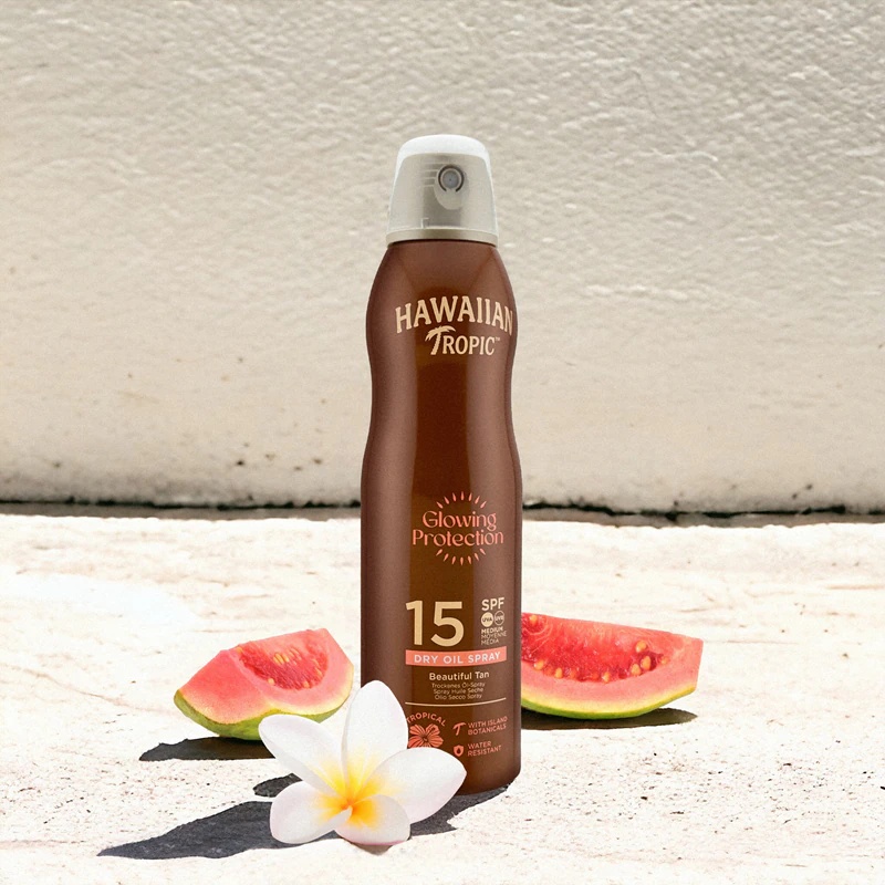 „Hawaiian Tropic“ švytintis apsauginis sauso aliejaus purškiklis su SPF 15