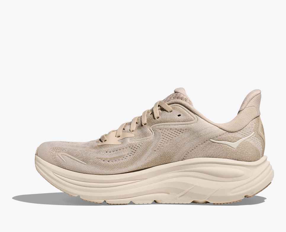 HOKA Clifton 10 Havermout / Havermelk
