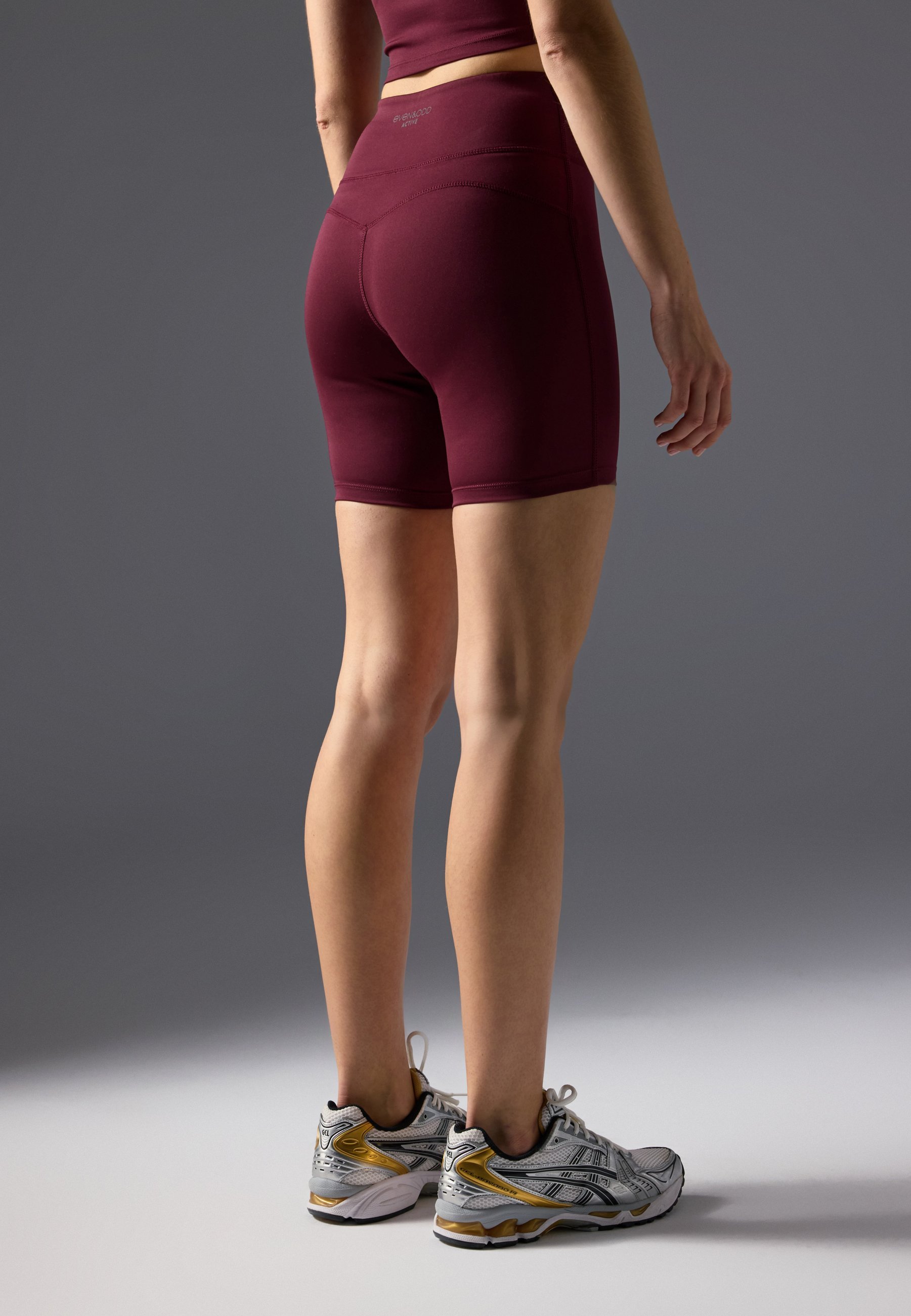 Short de cyclisme mi-long taille haute Even&Odd Active ESSENTIAL - Leggings - bordeaux