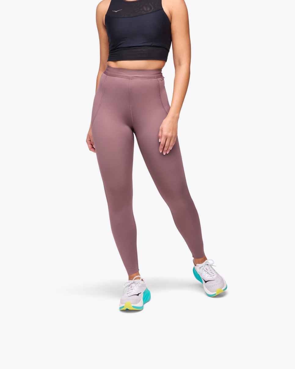 HOKA Novafly Run Tight 25-toner Smokey Quartz
