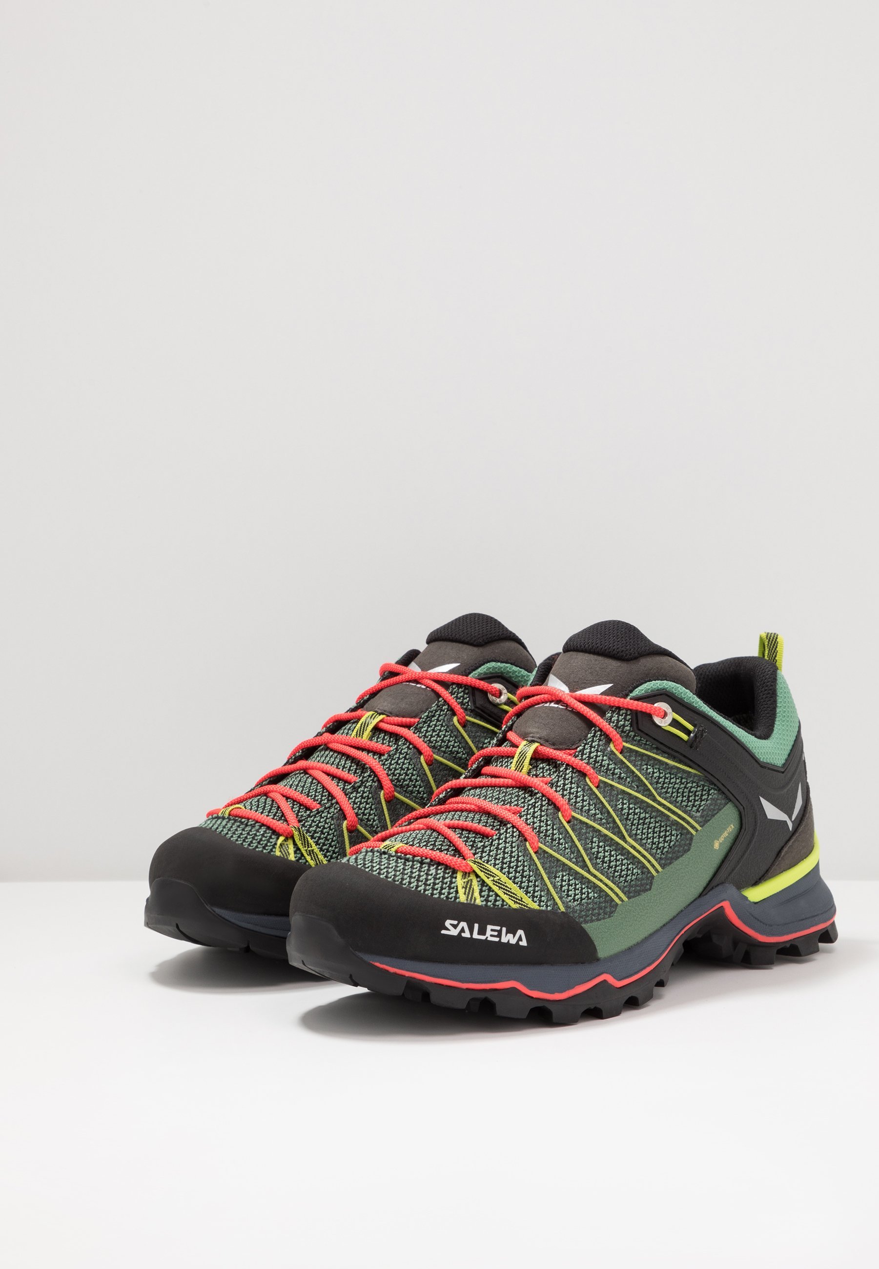 Salewa MOUNTAIN TRAINER LITE GORE TEX - Scarpe da trekking - verde feld/corallo fluo