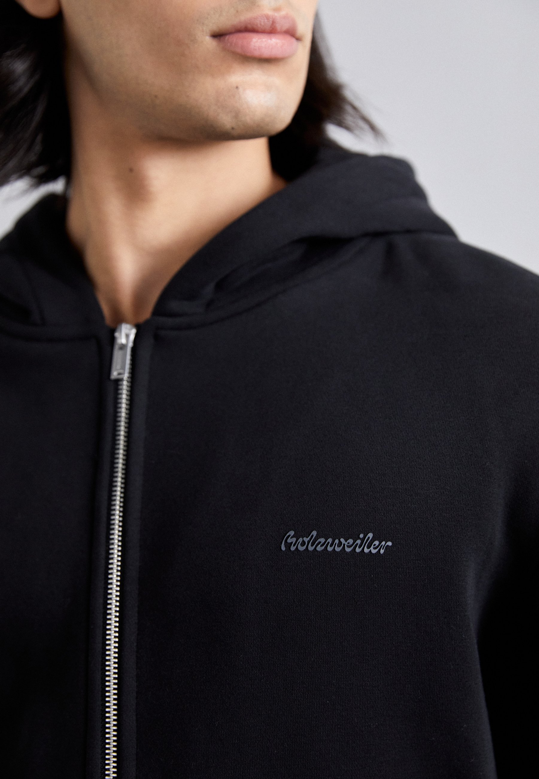 Holzweiler REGULAR ZIP HOODIE - Sweatshirt met rits - zwart