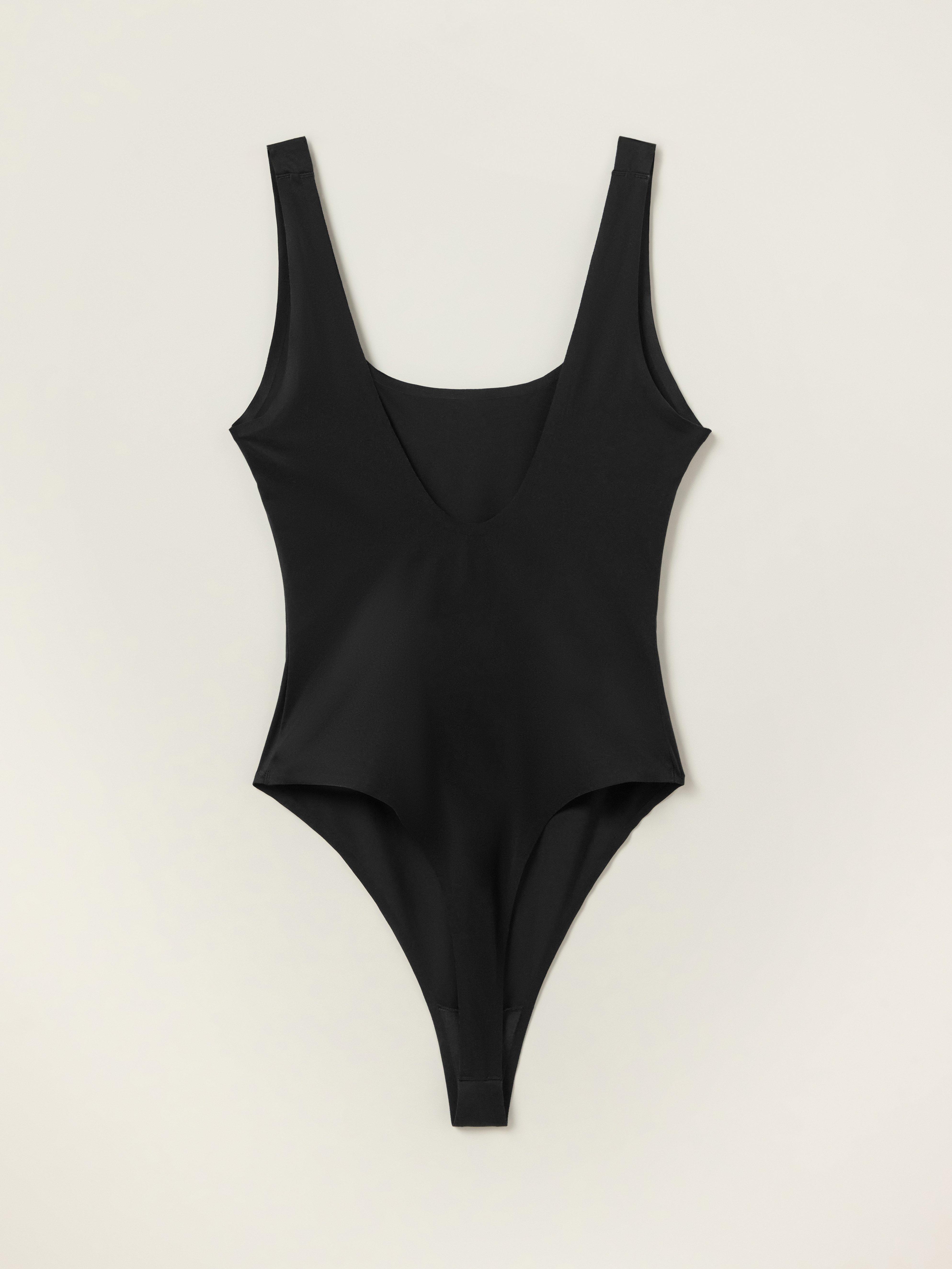 Frihetskroppen – Closely Black