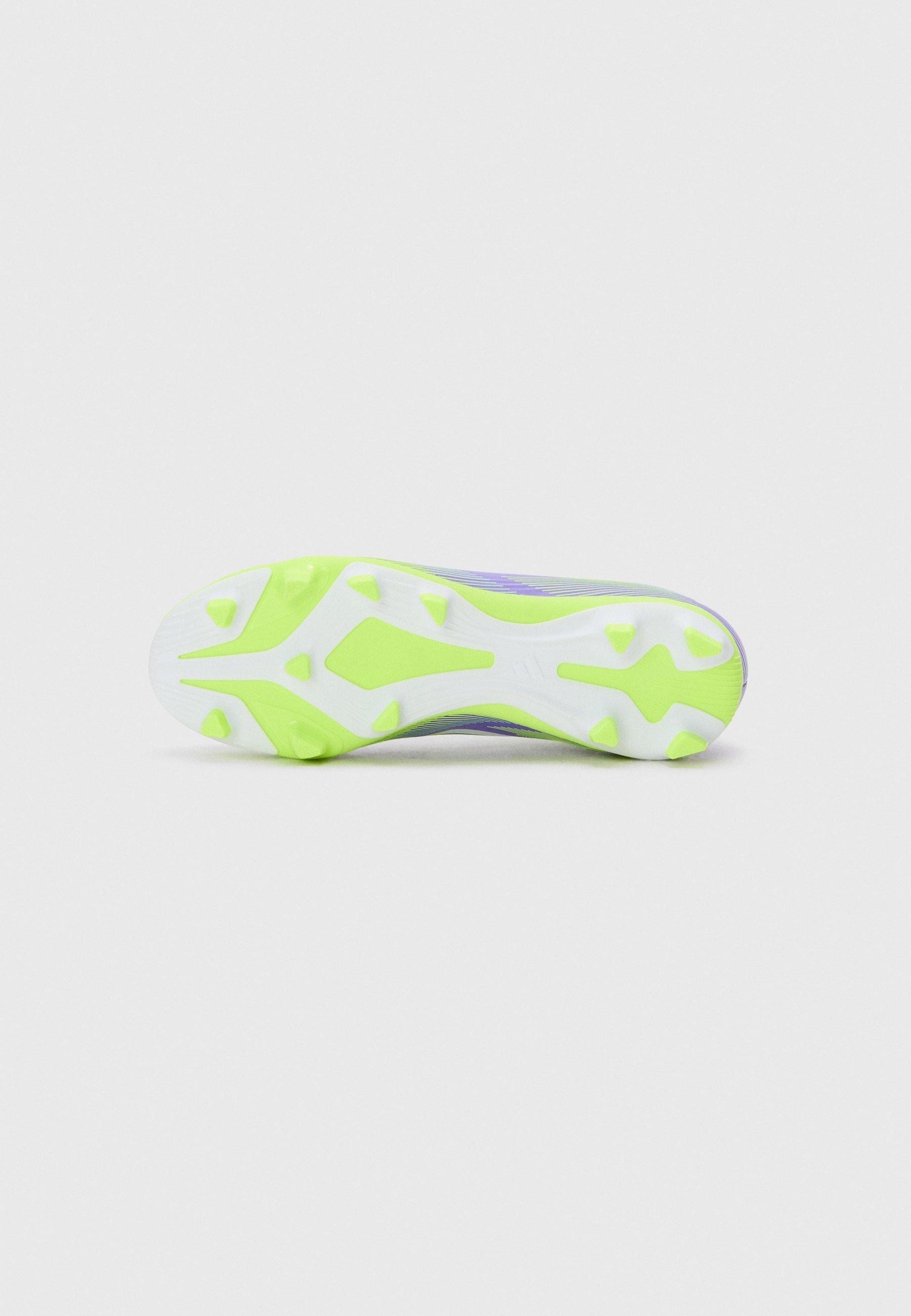 adidas Performance F50 CLUB UNISEX - Kopačky na pevný povrch - purple rush/white/lucid lemon