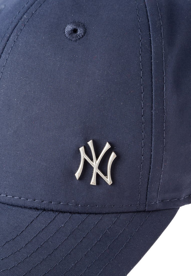 New Era-capser
