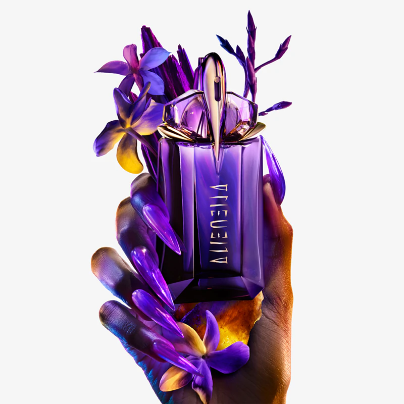 Frasco recarregável de Mugler Alien Eau de Parfum para mulheres