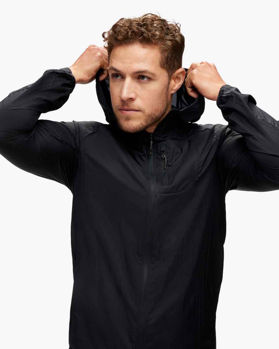 HOKA Chaqueta Skyflow negra