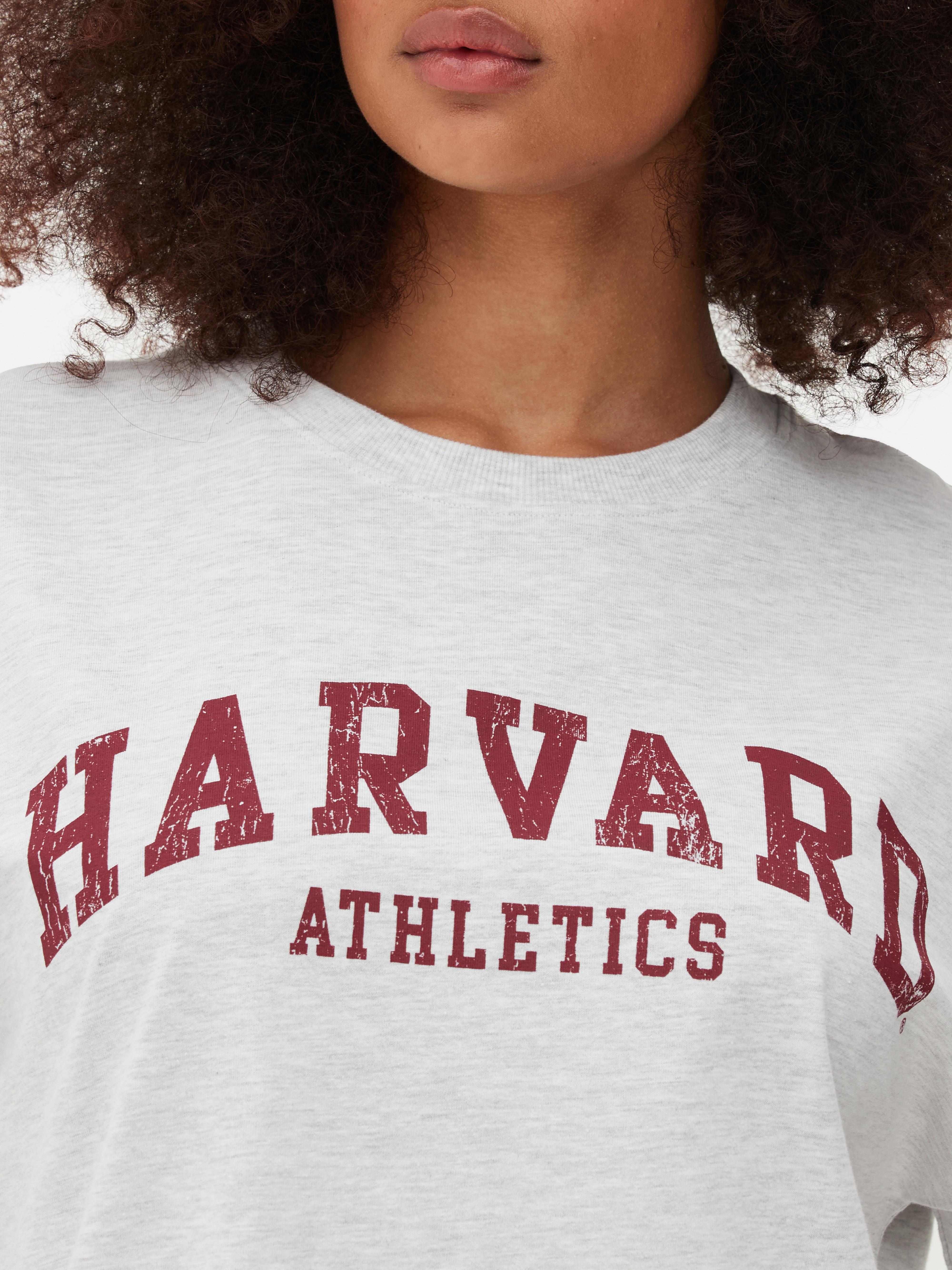 Tricou Harvard cu mânecă scurtă Pregătește-te pentru studii cu acest tricou Harvard supradimensionat cu mânecă scurtă