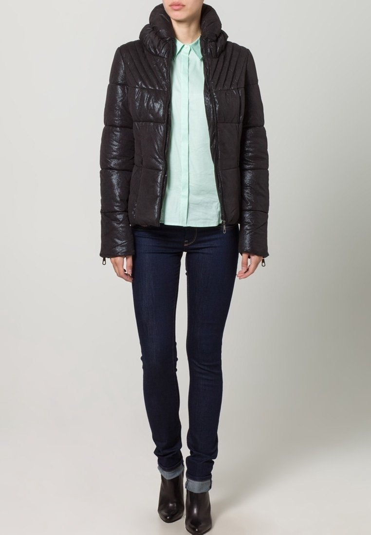 Guess winterjas - zwart