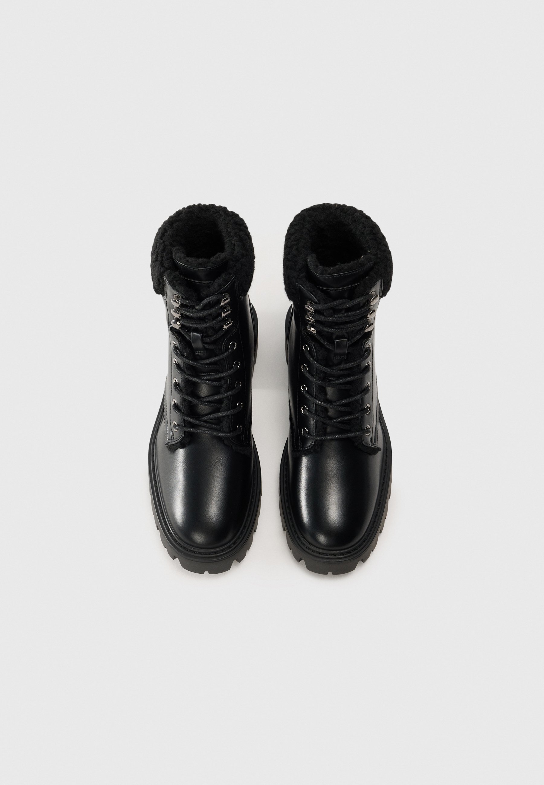 ONLY SHOES ONLBETTY – Schnürstiefeletten – schwarz