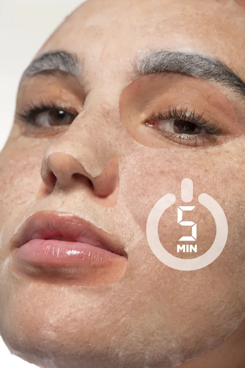 Garnier Skin Naturals Ampułka w Masce na tkaninie Ujędrniająca z kwasem hialuronowym i Ekstraktem z Arbuza