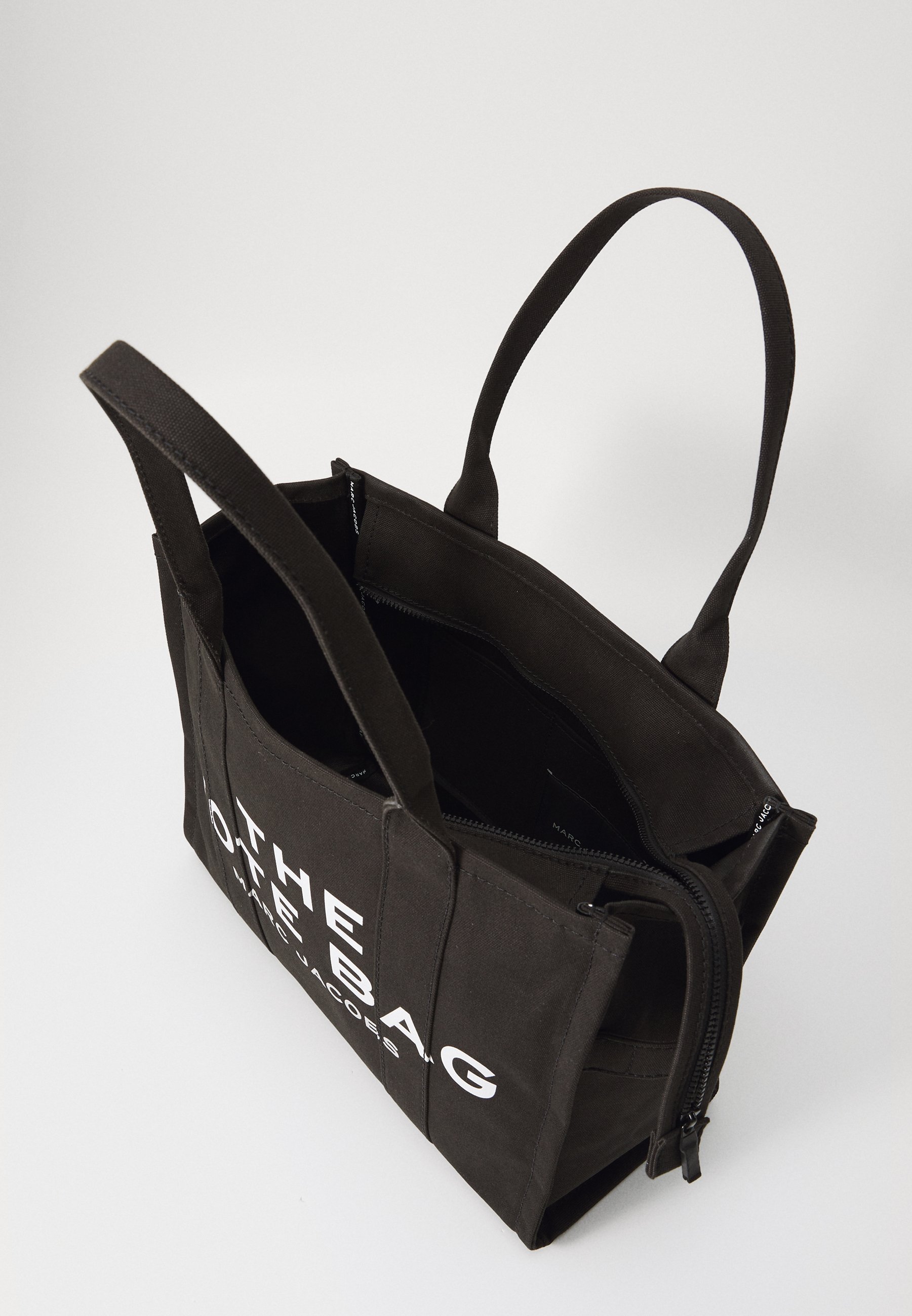 MARC JACOBS THE LARGE TOTE - Velká taška - black