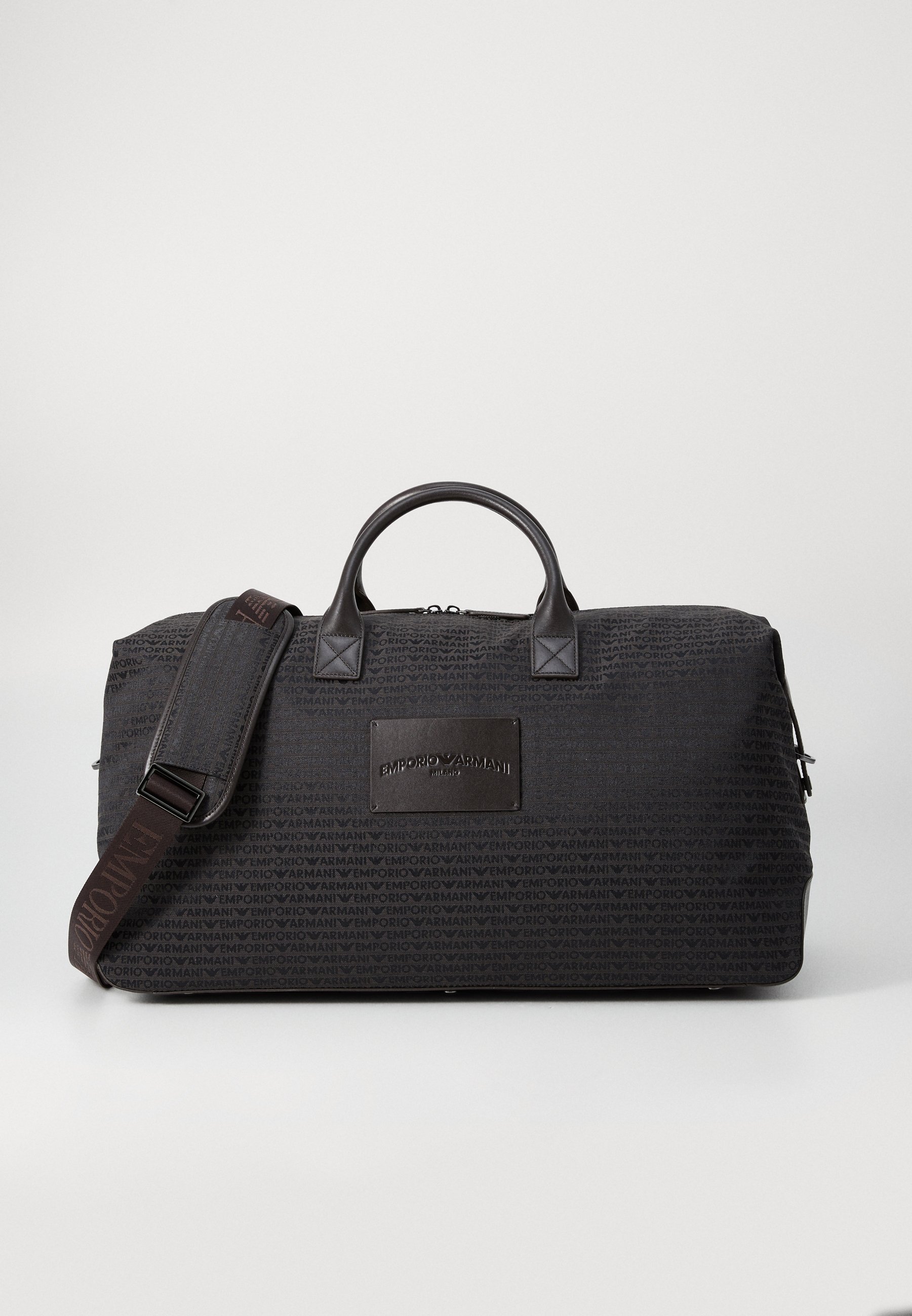 Emporio Armani Reise
