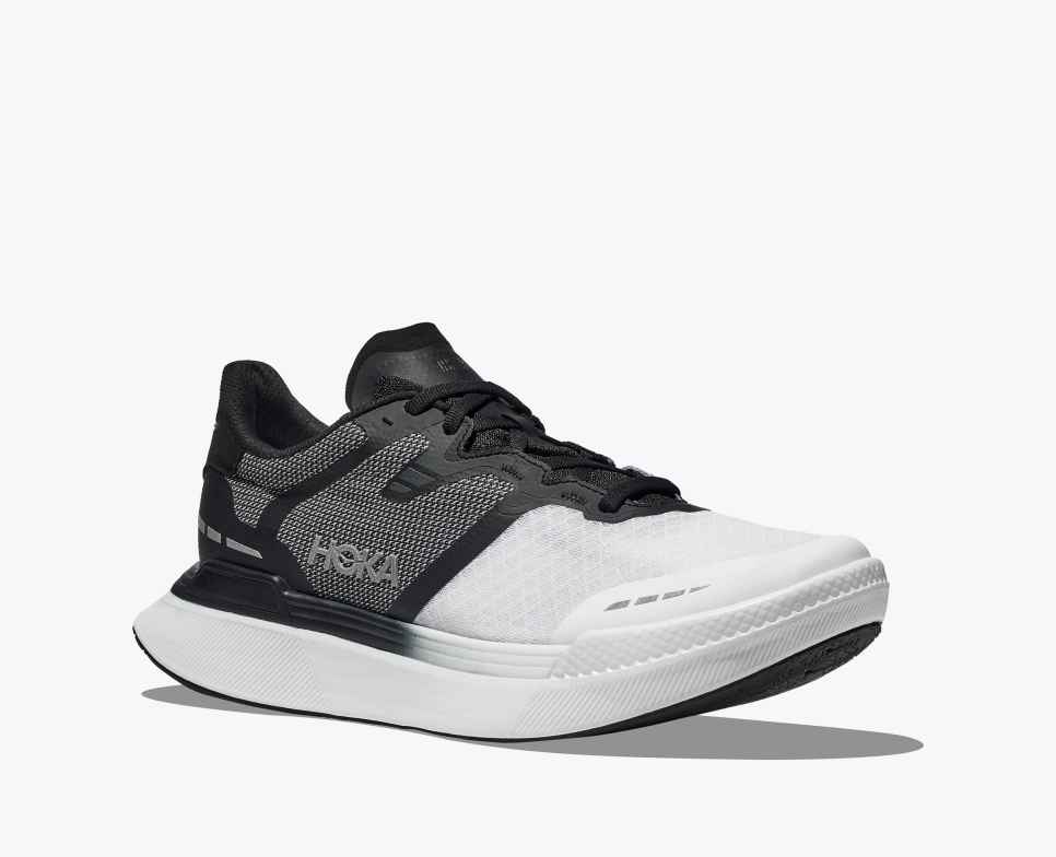 HOKA Transport X Zwart/Wit
