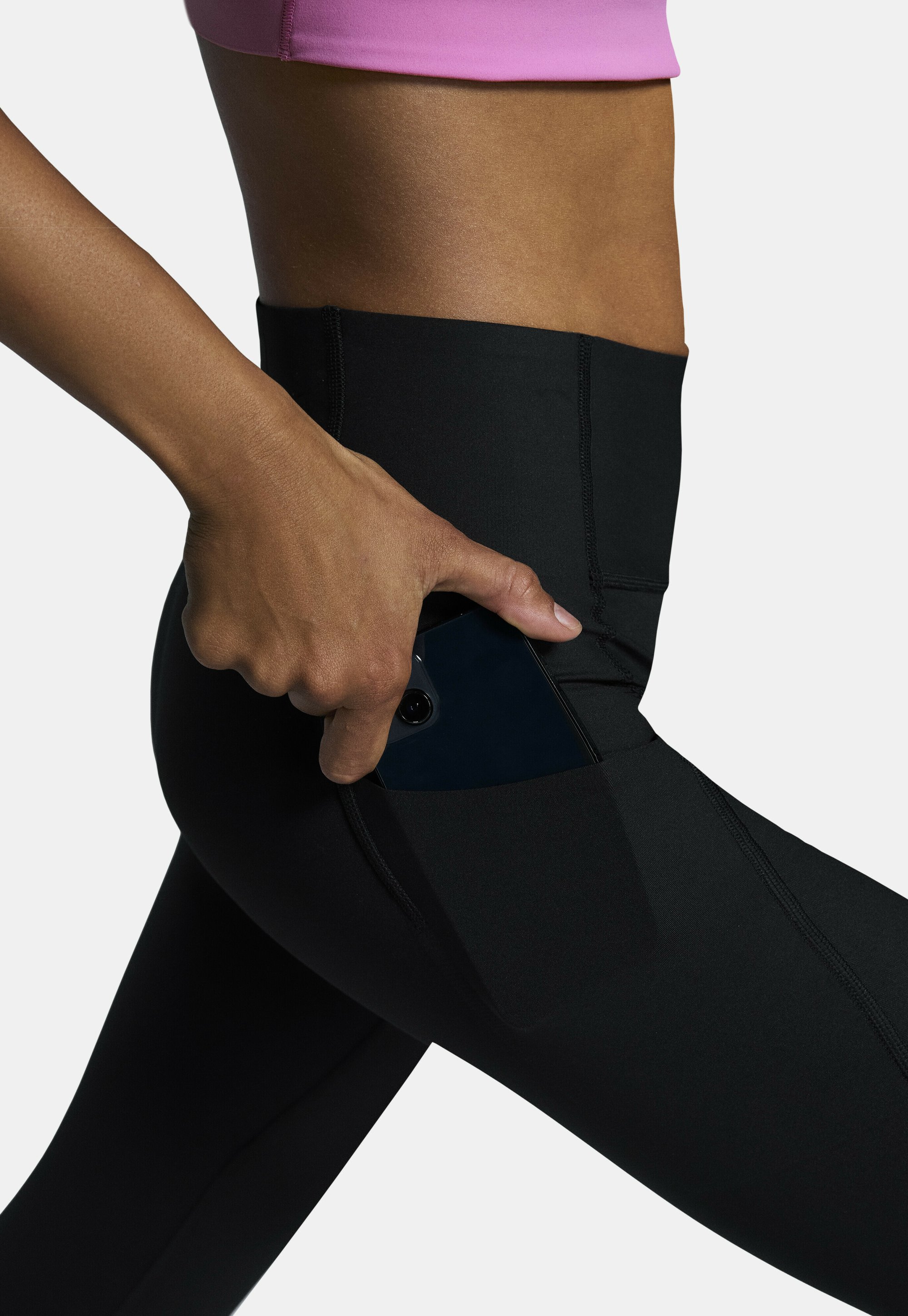 ON STUDIO - Legíny - black