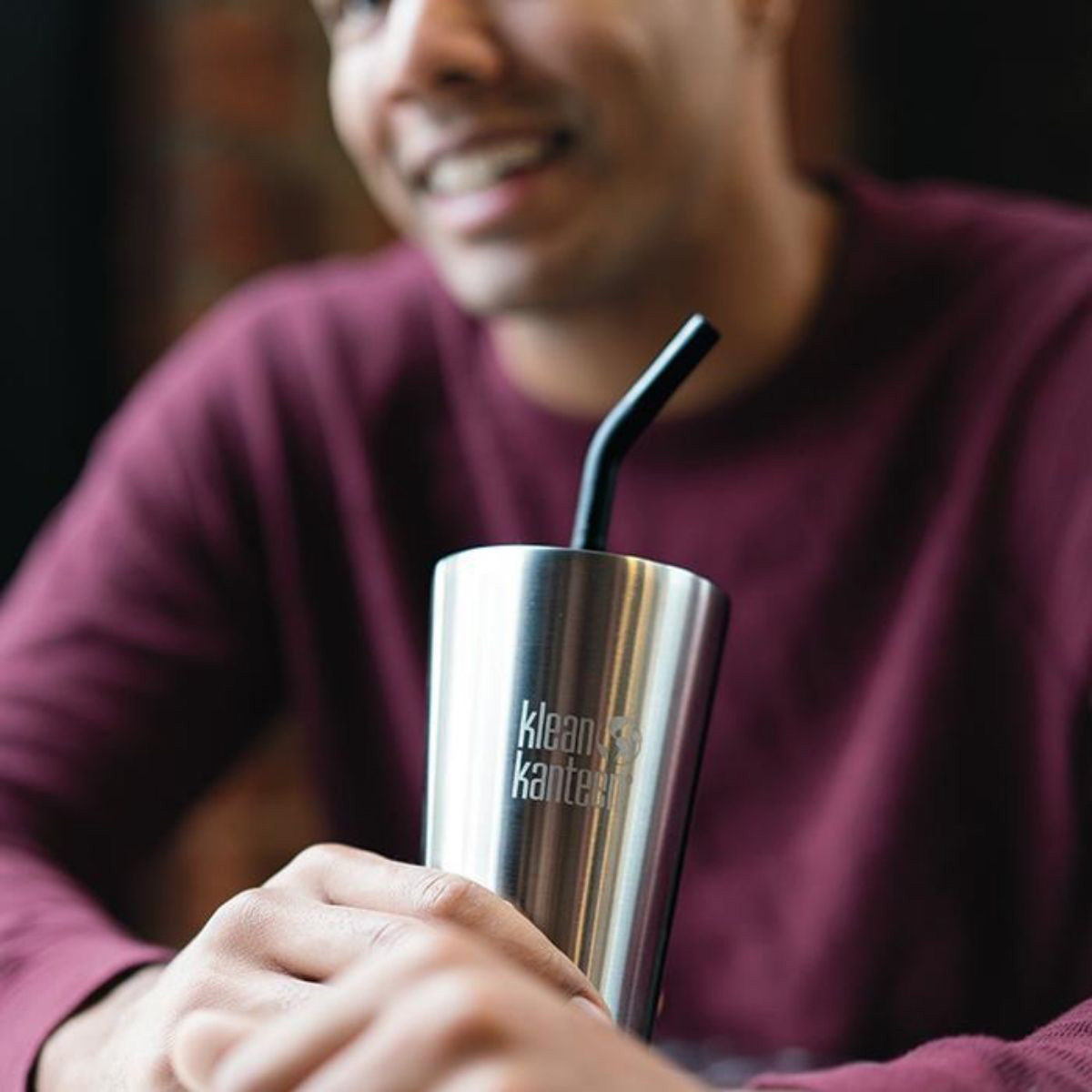 Klean Kanteen izolirana čaša od 16 oz s poklopcem od slamke
