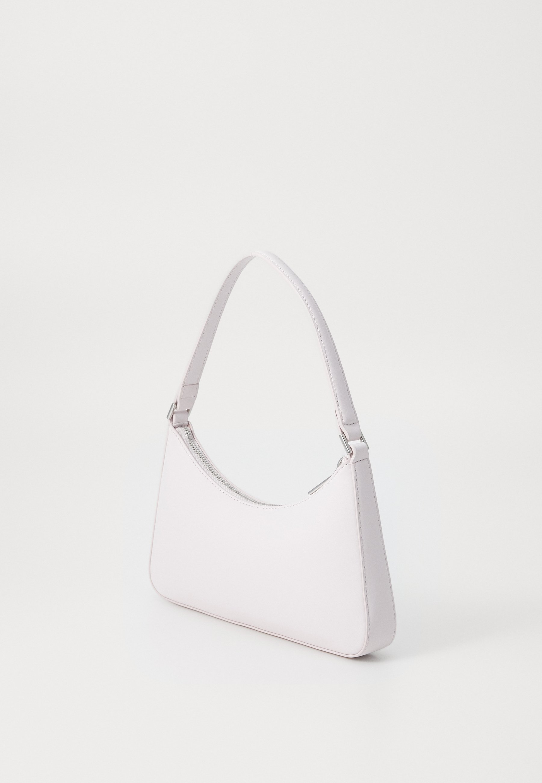 Calvin Klein MUST SMALL SHOULDER BAG - Kabelka - black