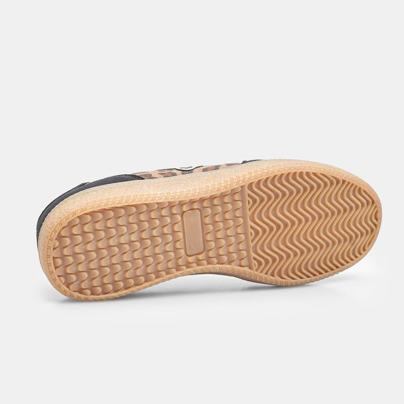 Damskie buty sportowe Bata Red Label z podeszwą w kolorze ziemi