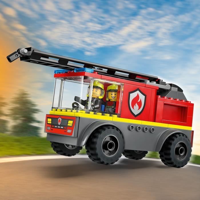 LEGO City 60463 Fire Truck with Ladder - Building Set - Children Ages 4+