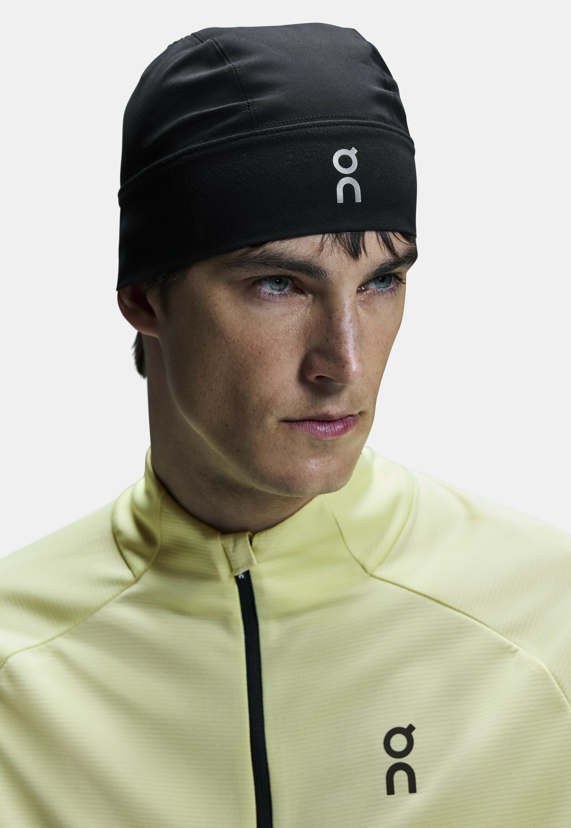 On CORE - Bonnet - noir