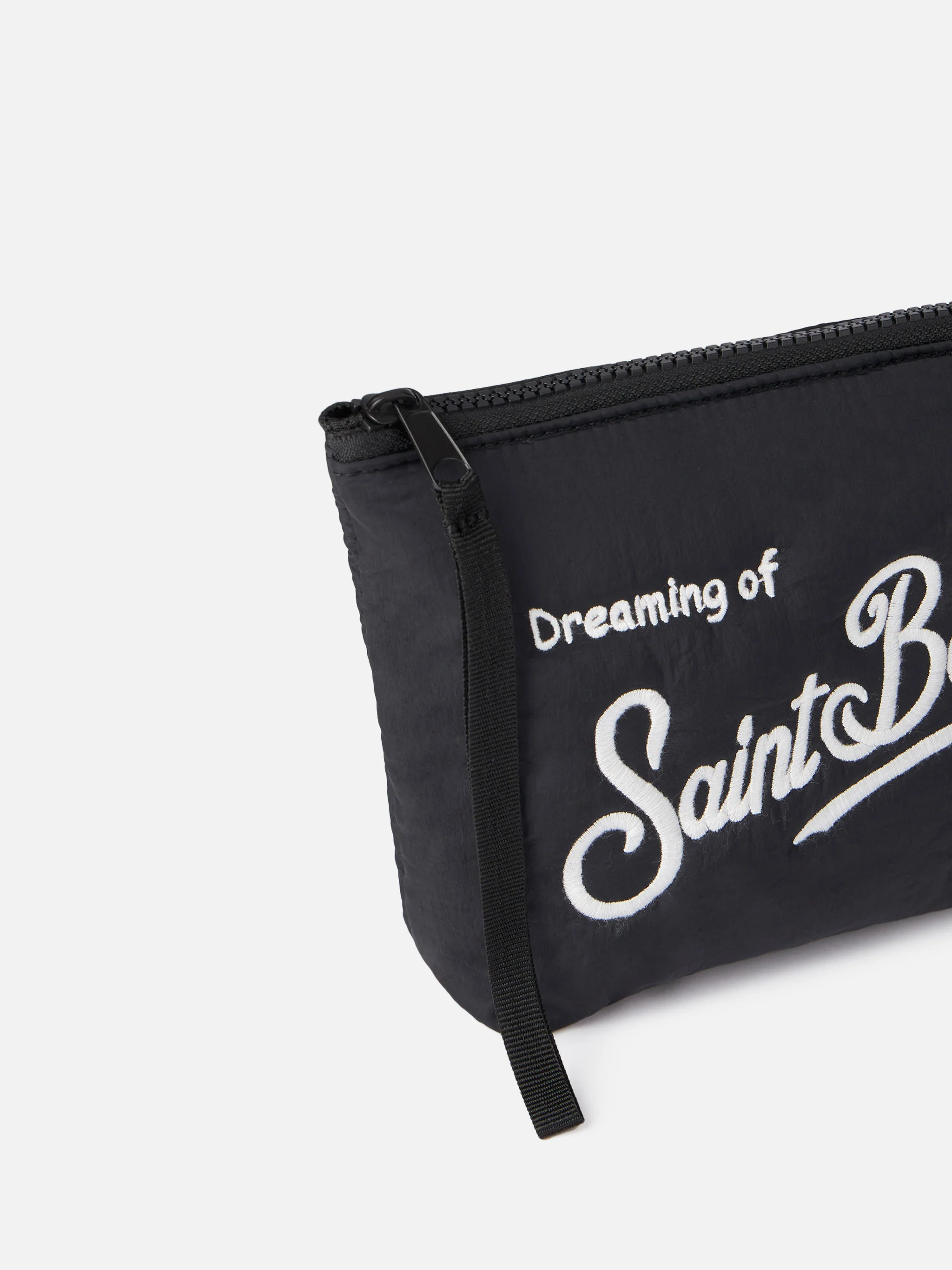 Aline Puffer Clutch – Schwarzes, gestepptes Nylon mit gesticktem Logo und praktischer Zuglasche | MC2 Saint Barth