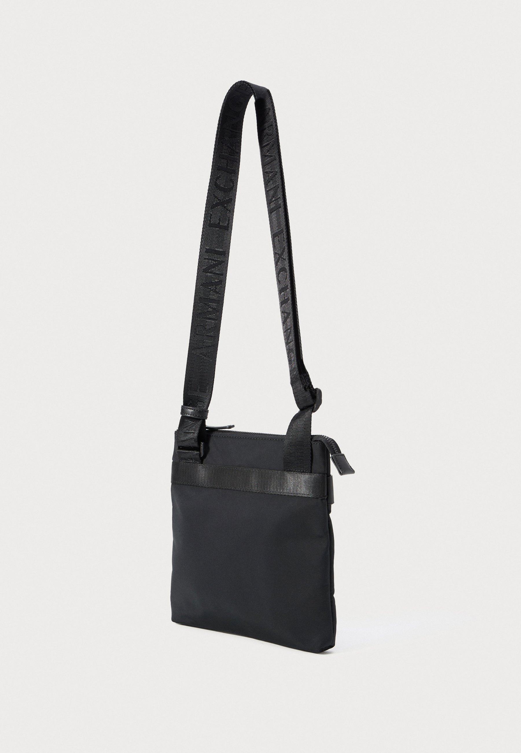 Armani Exchange Messenger Bag Unisex - Crossbodytas - zwart
