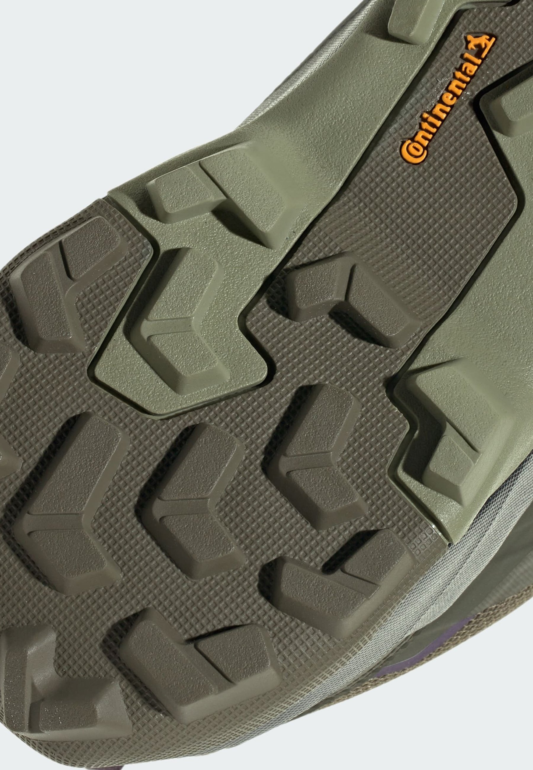Adidas Terrex SKYCHASER AX5 GTX - Turistické topánky - olivovozelená strata nočná cargo stan zelená