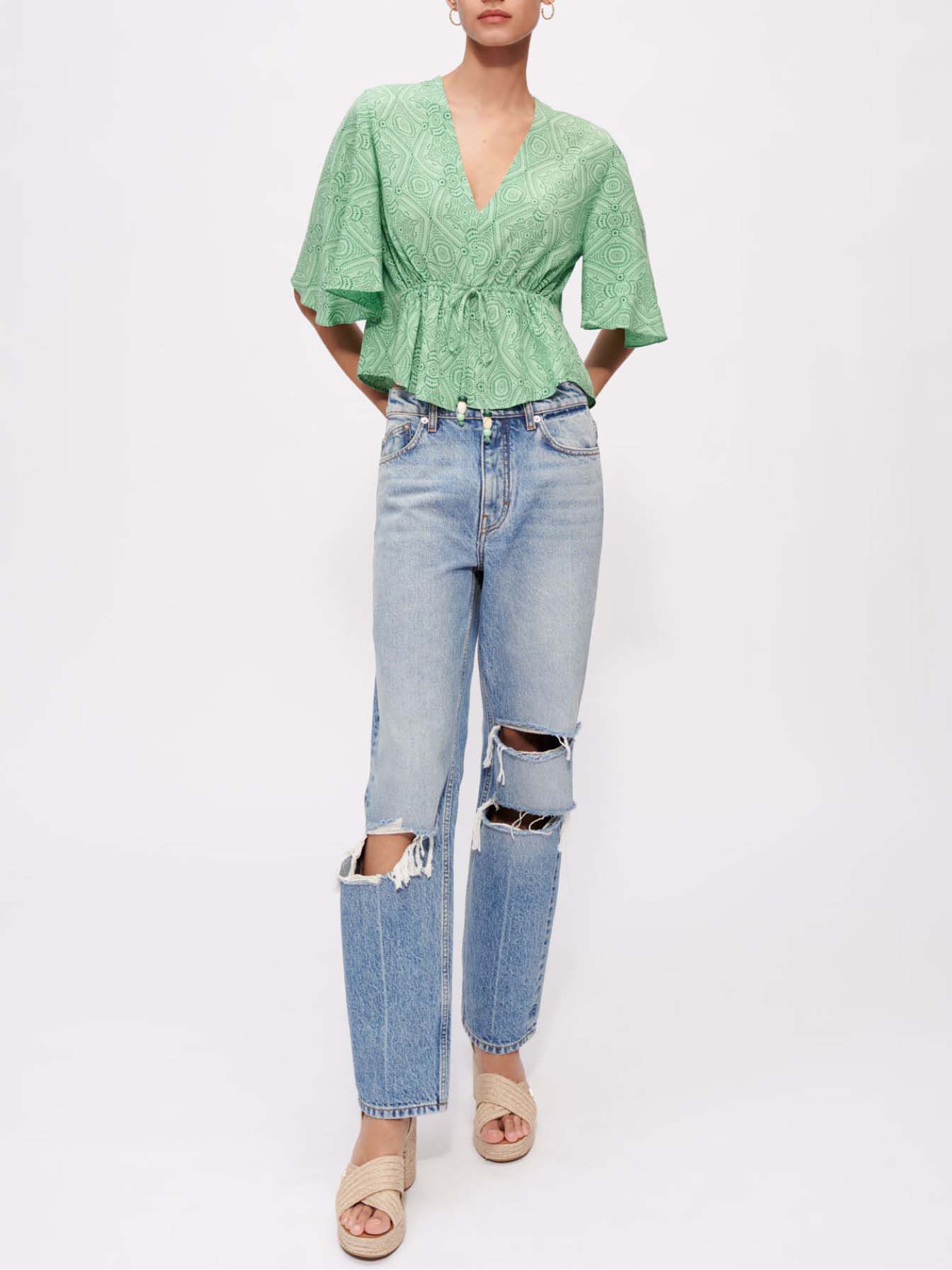 Soepelvallende blouse met print-Vert ethnique