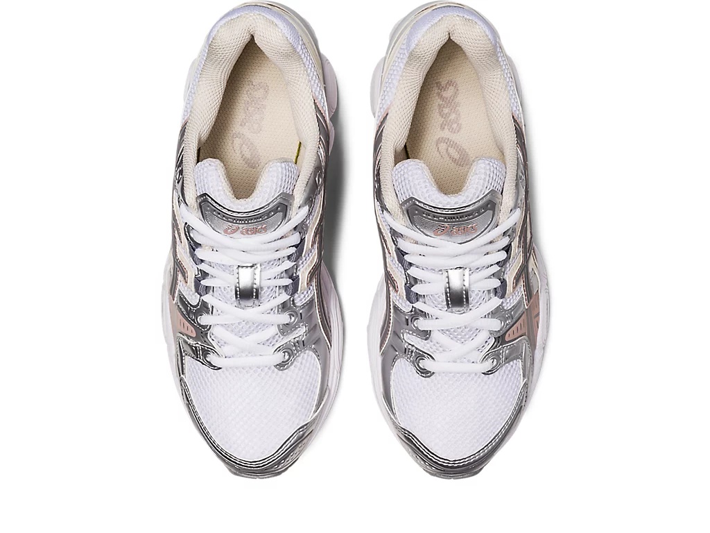 GEL-NIMBUS 9 - White/Oatmeal