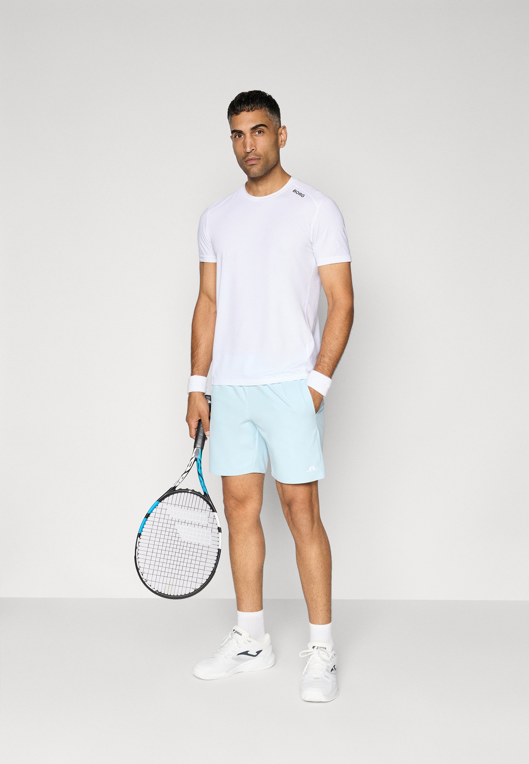 J.LINDEBERG Sports PRESTON SHORTS - Sportshorts - Winterhimmel