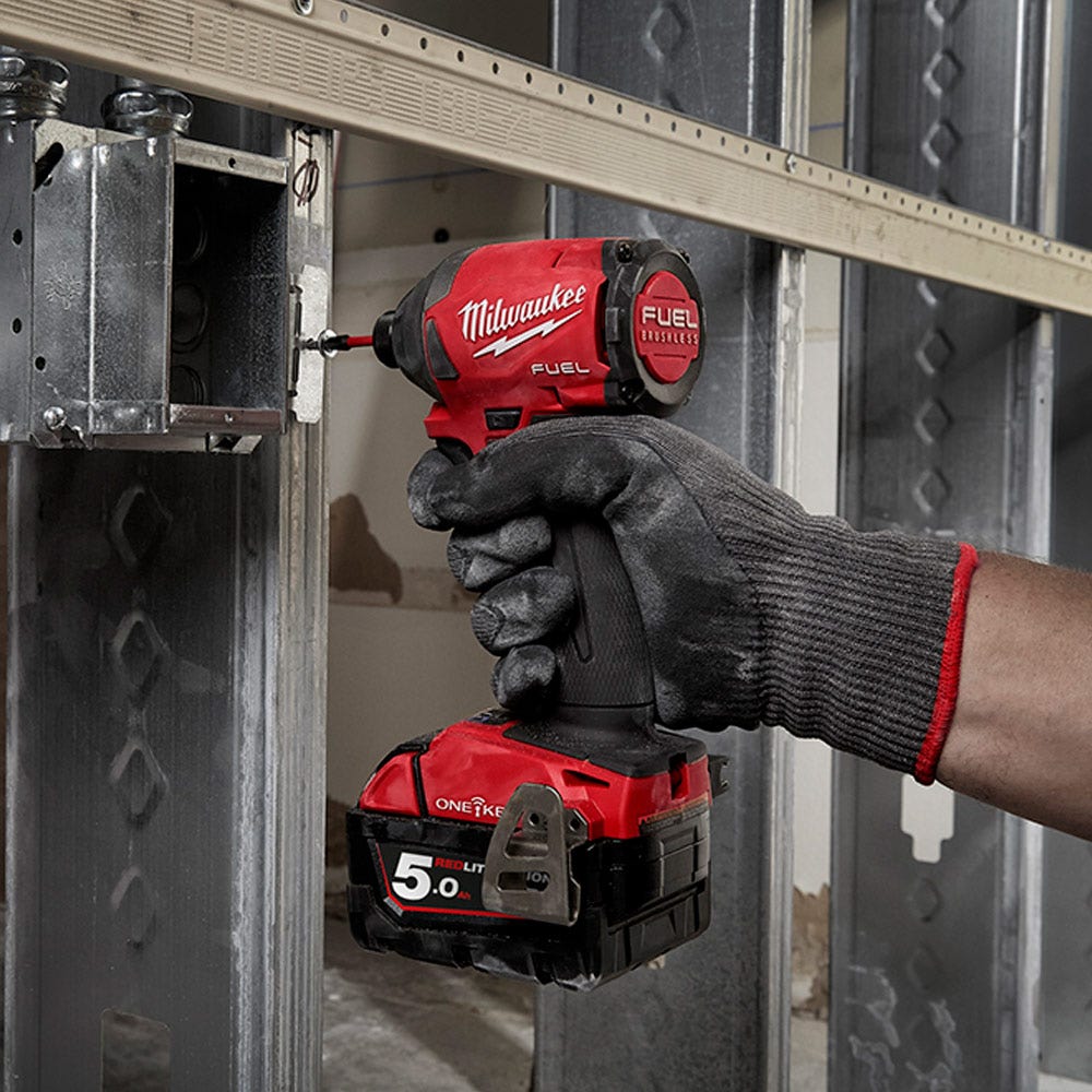 Reservehjul MILWAUKEE 18 V Fuel One-Key 1/4 skjerm M18ONEID2-0