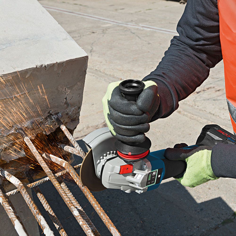 BOSCH 18 V Akku-Winkelschleifer, 125 mm, mit Paddelschalter, mit Koffer, GWS 18 V-10 PSC 06019G3F0B
