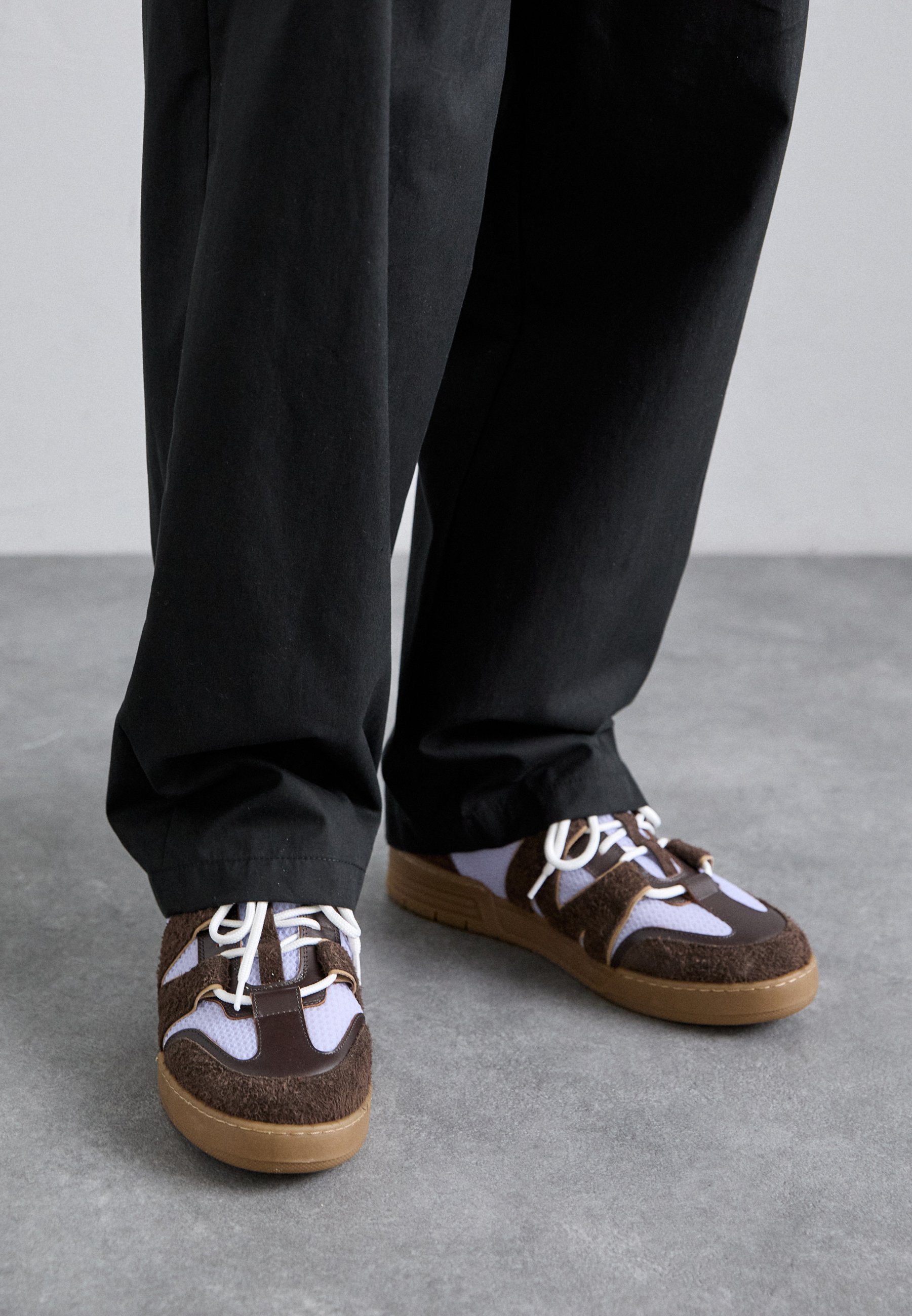 MOSCHINO Trainers - lilla/moro