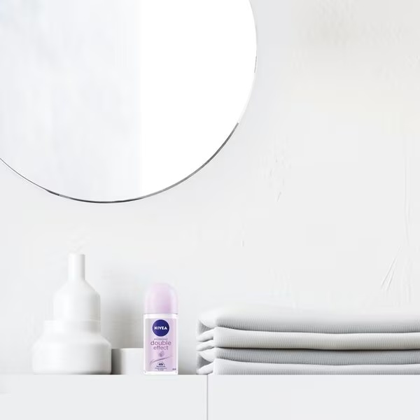 NIVEA Double Effect antiperspirant roll-on <50ml