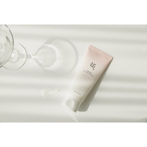 „Beauty of Joseon“ abrikosų žiedų šveičiamasis gelis<br>100 ml