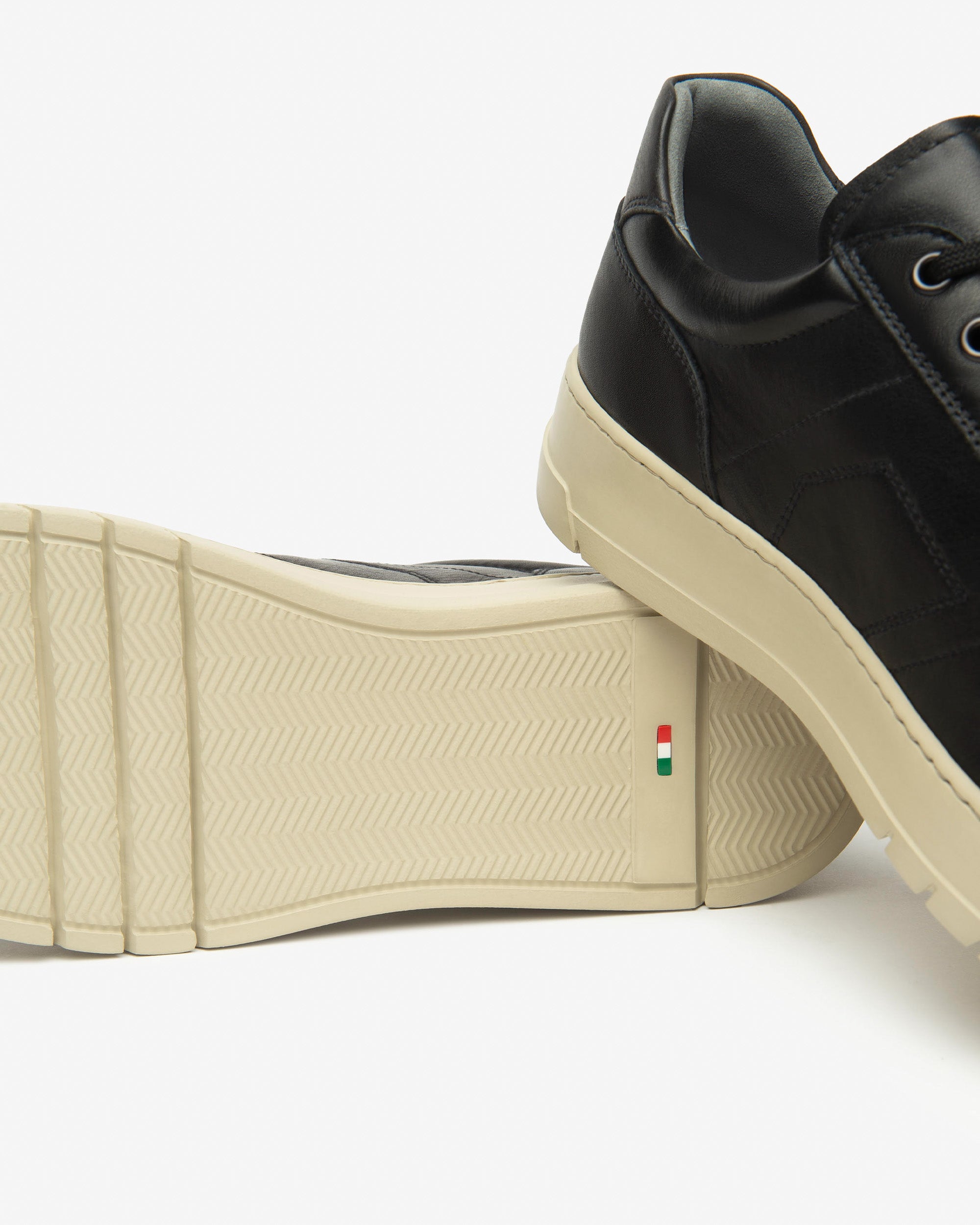  Herren-Sneaker aus Leder