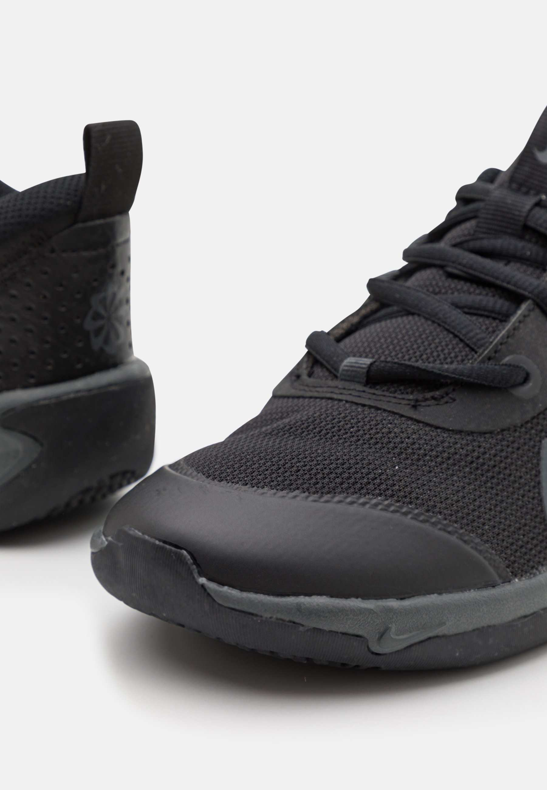 Nike Performance OMNI MULTI COURT UNISEX - Buty treningowe - czarny/antracytowy