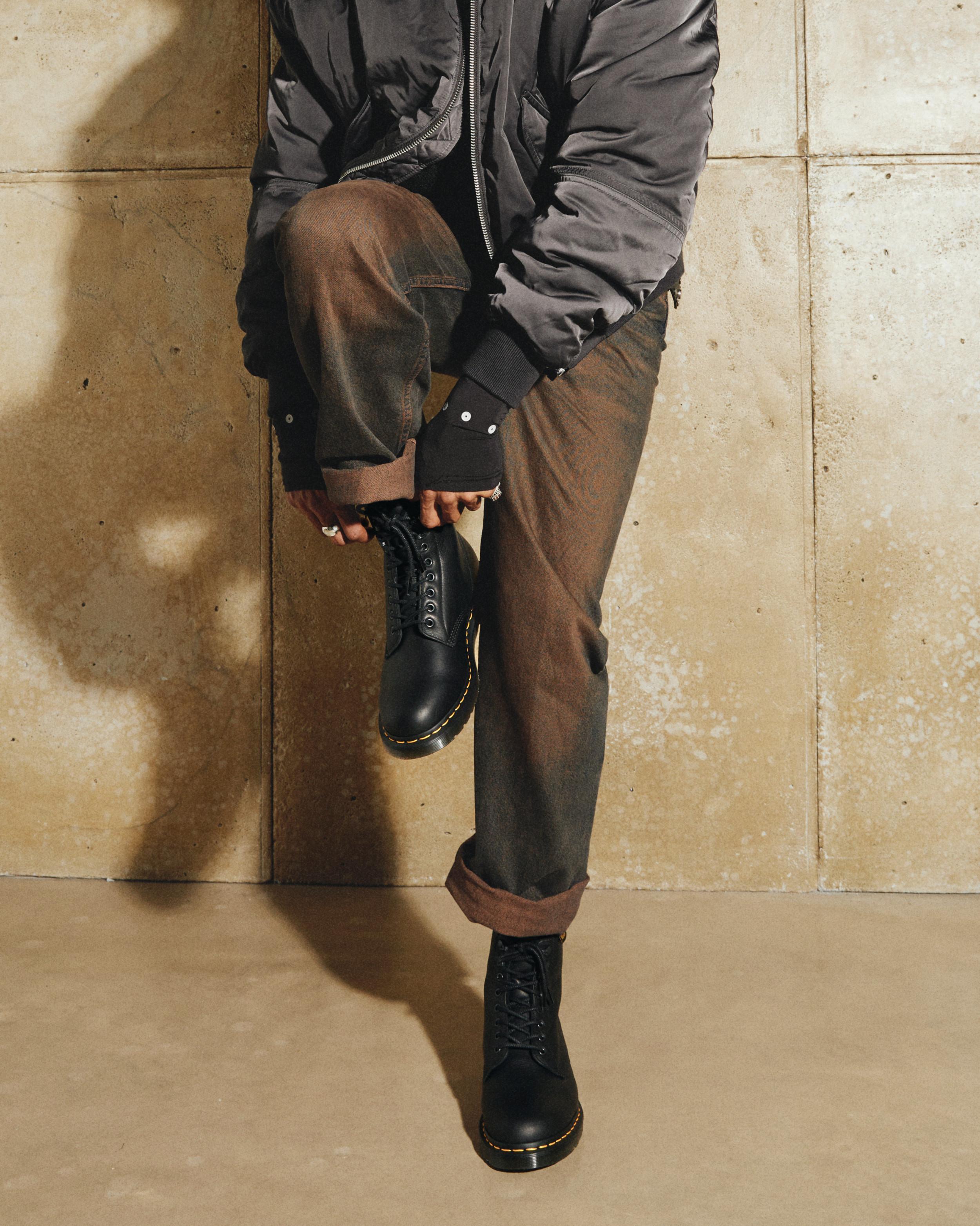 1460 Pascal Warmwair Leather Lace Up Boots