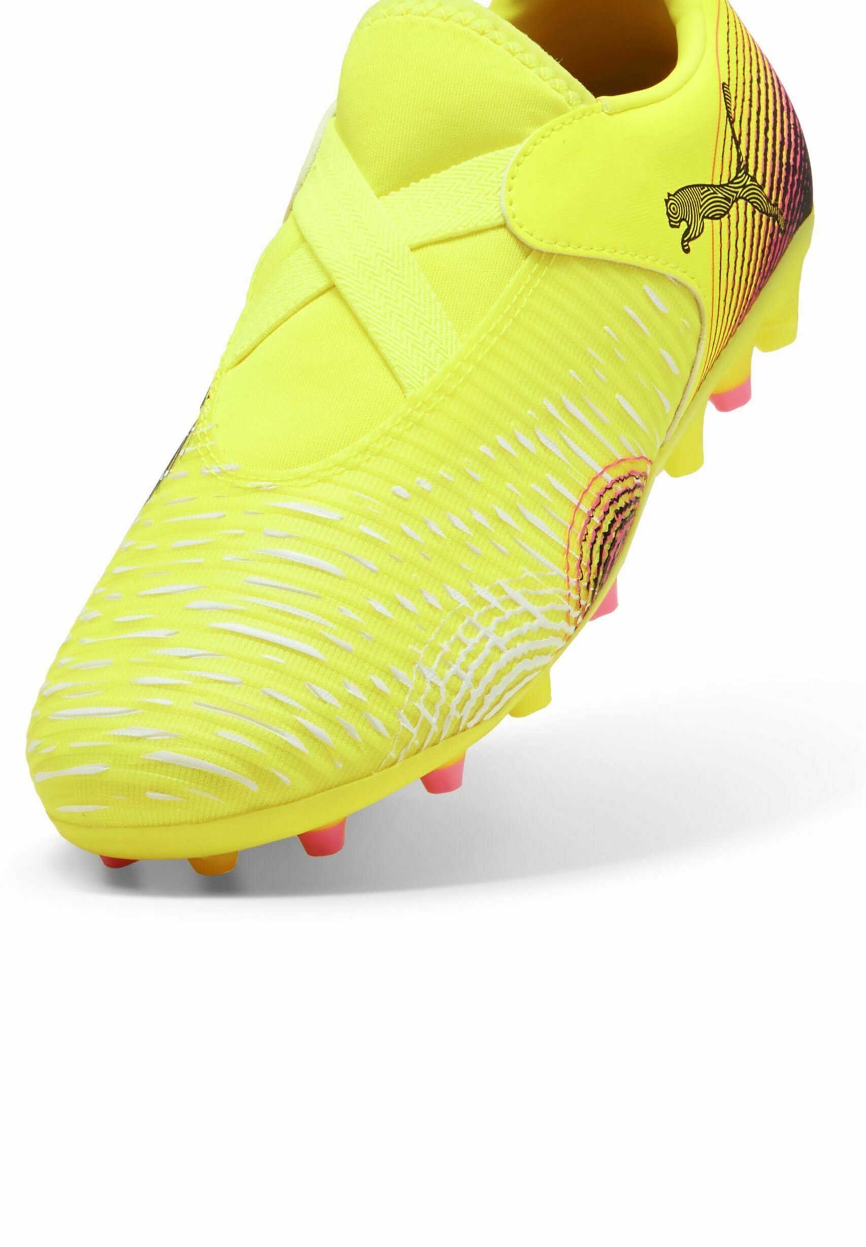 Puma FUTURE MATCH - Voetbalschoenen voor stevige ondergrond - geel alarm zwart zonovergoten
