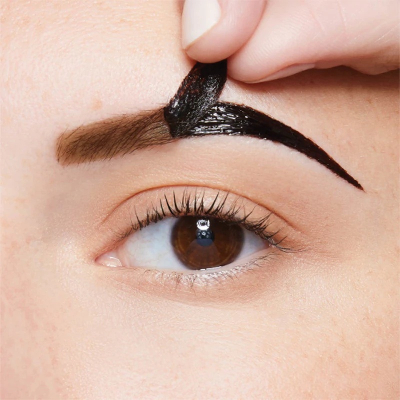 Maybelline New York Tattoo Brow poltrajna barva za obrvi v gelu