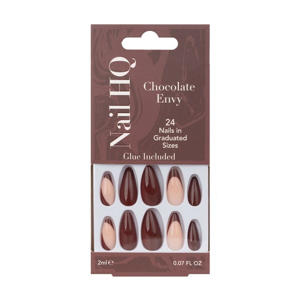Uñas almendradas Chocolate Envy de Nail HQ