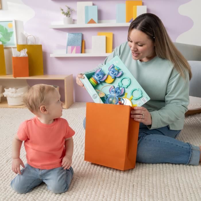 DISNEY BABY - STITCH - Coffret Cadeau Naissance​  - 4 jouets bébé , Hochet, Anneau de dentition, Jouets multisensoriels