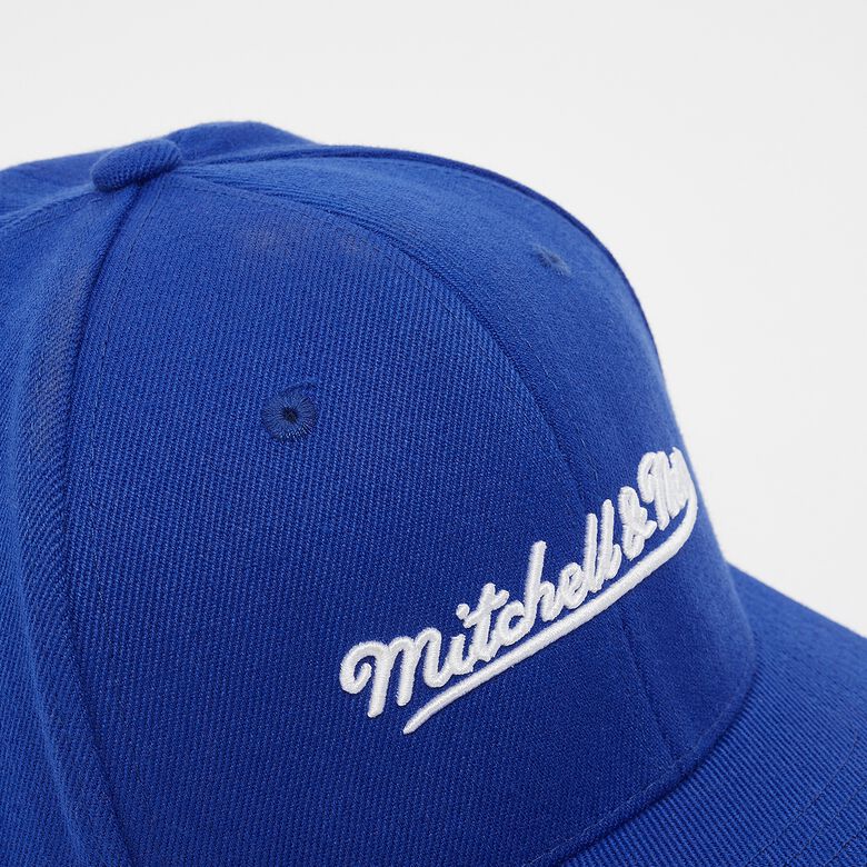 Cappellino snapback elasticizzato con anima confortevole