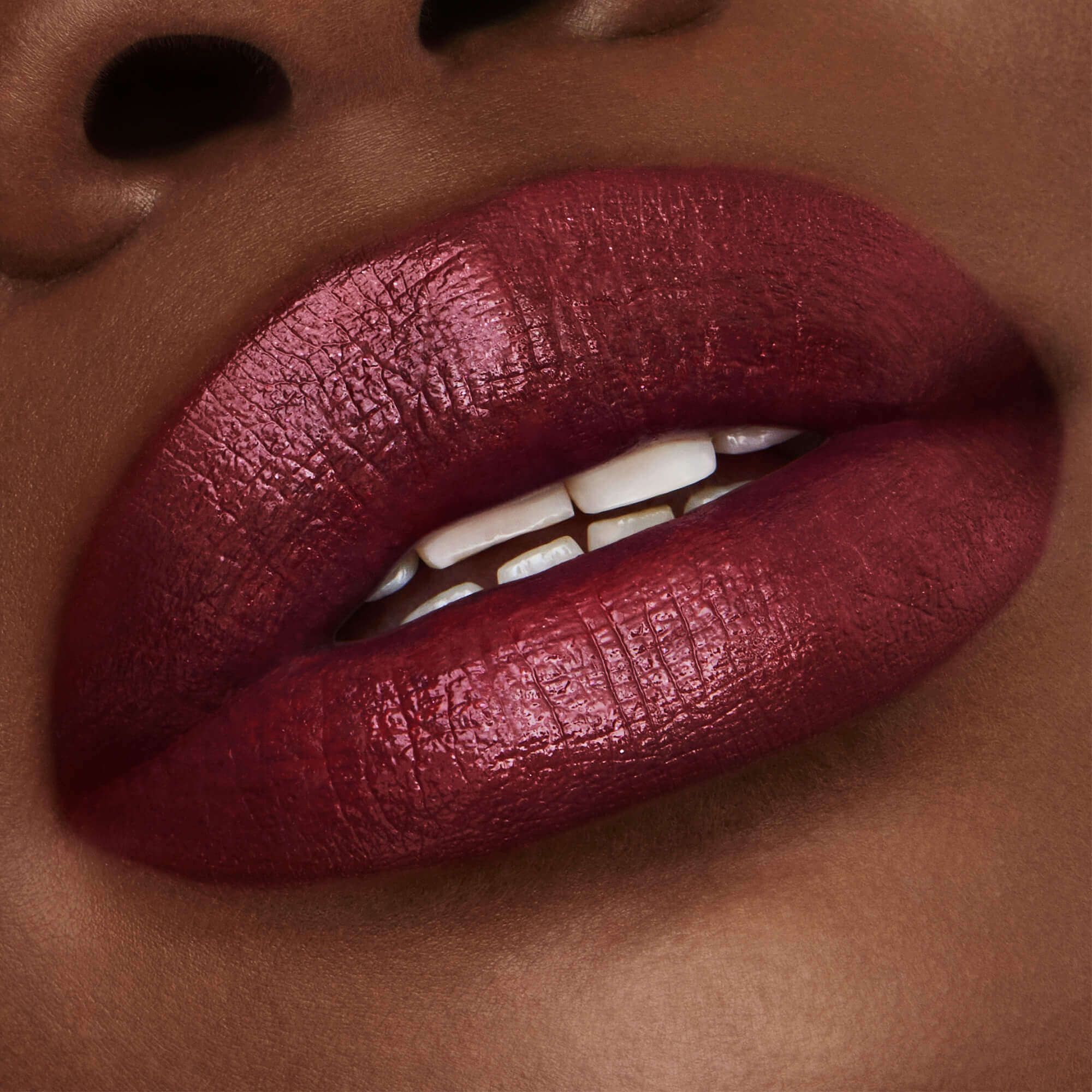 Pure Color Envy хидратантни балзам за усне Луксузни балзами за усне и нега