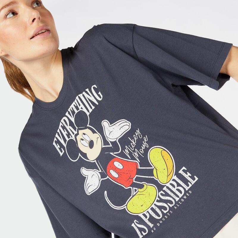  Camiseta do Mickey Mouse